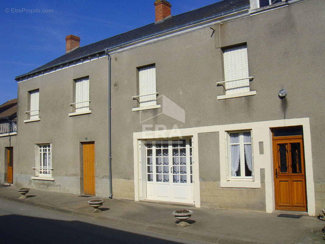 Maison à CHASSENEUIL