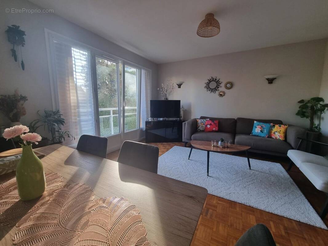 Appartement à CROISSY-SUR-SEINE