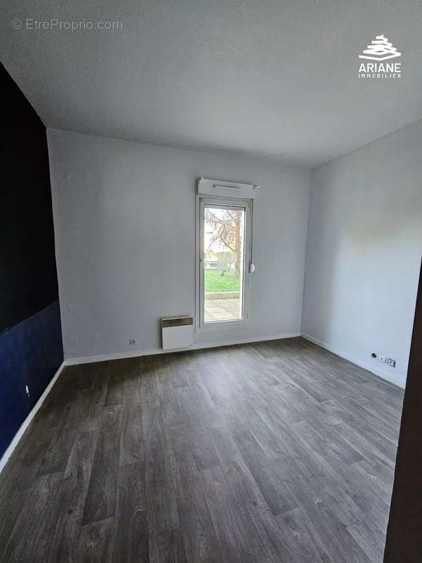 Appartement à SAINT-GENIS-LAVAL