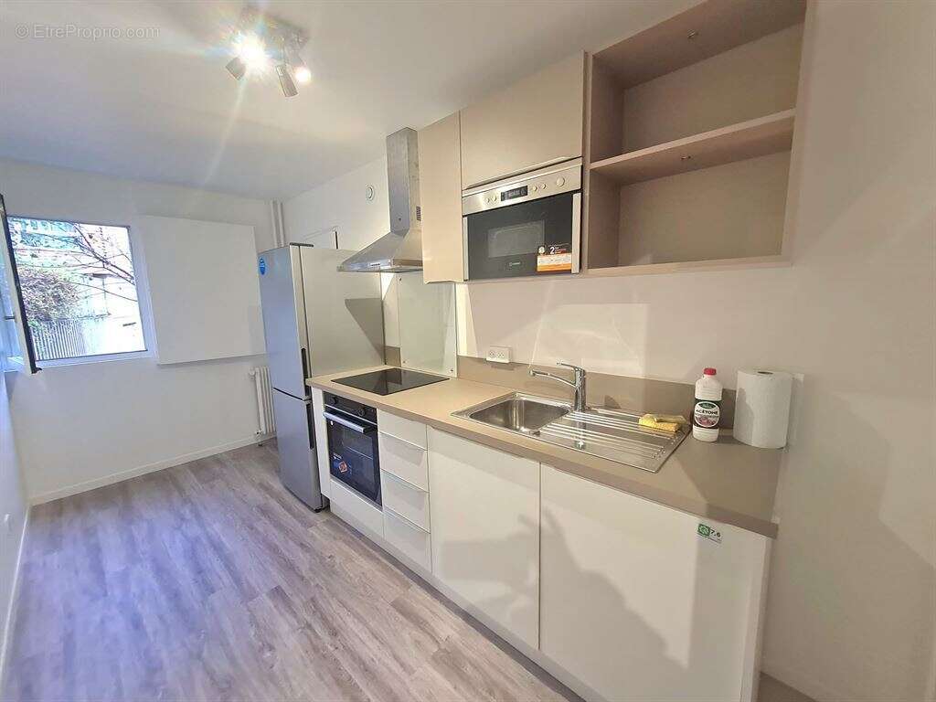 Appartement à PARIS-19E