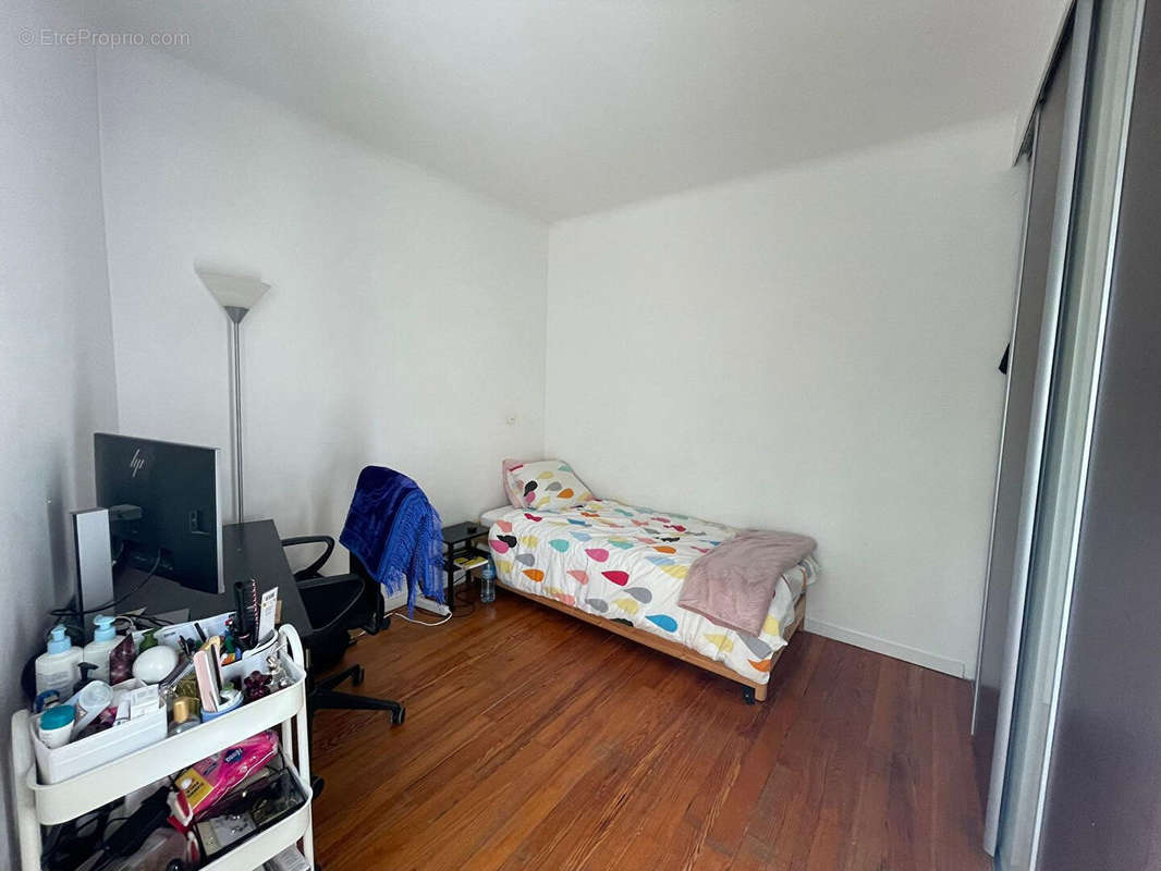 Appartement à NANTERRE