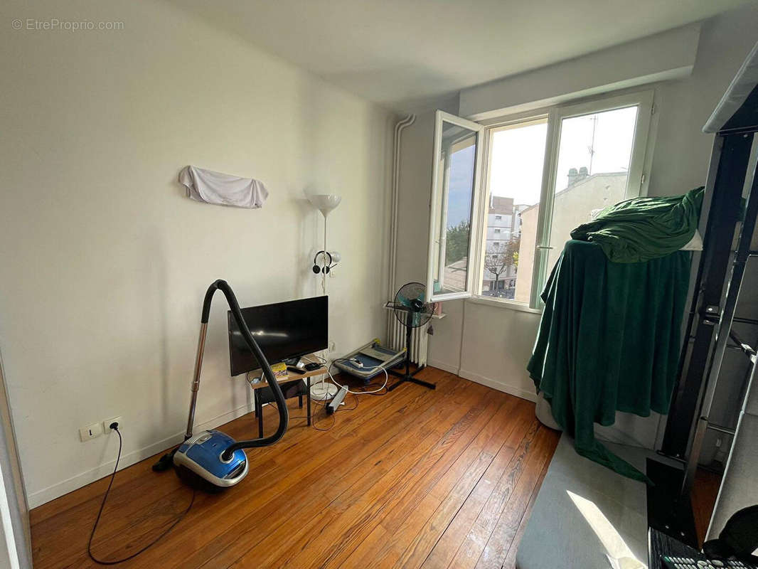 Appartement à NANTERRE