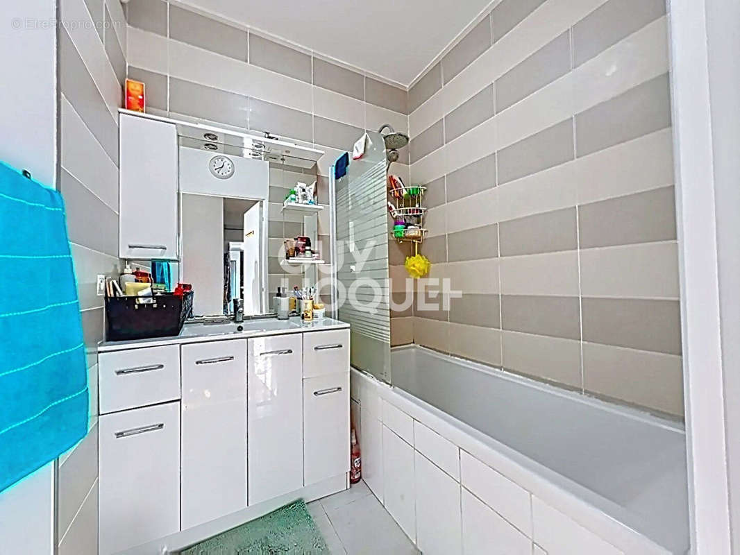 Appartement à STAINS