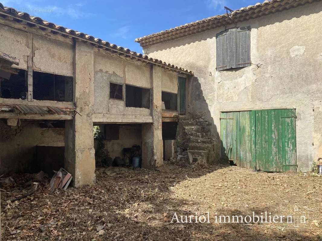 Maison à AUBAGNE