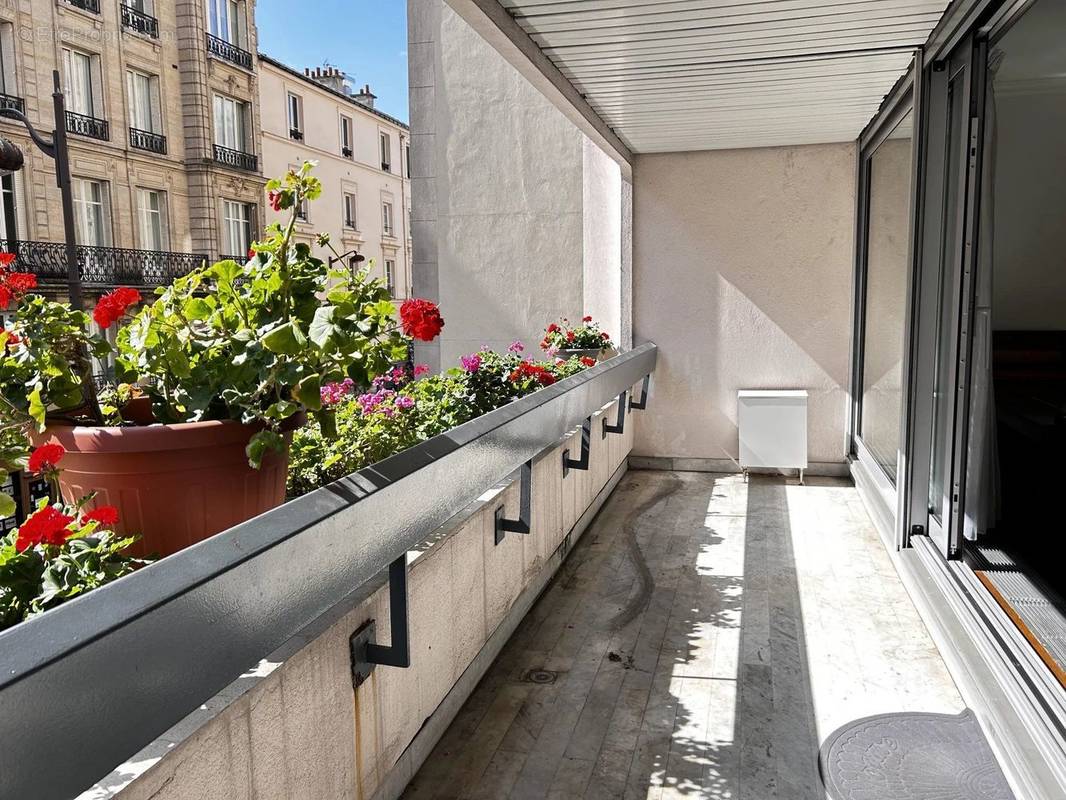 Appartement à PARIS-6E