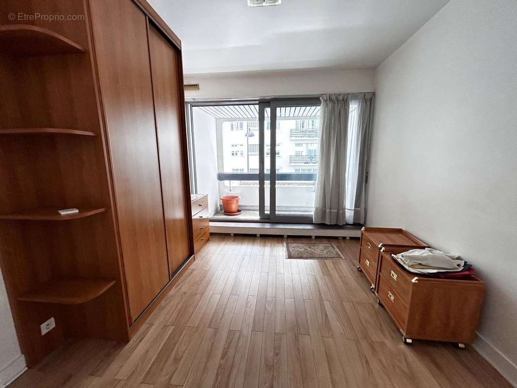 Appartement à PARIS-6E