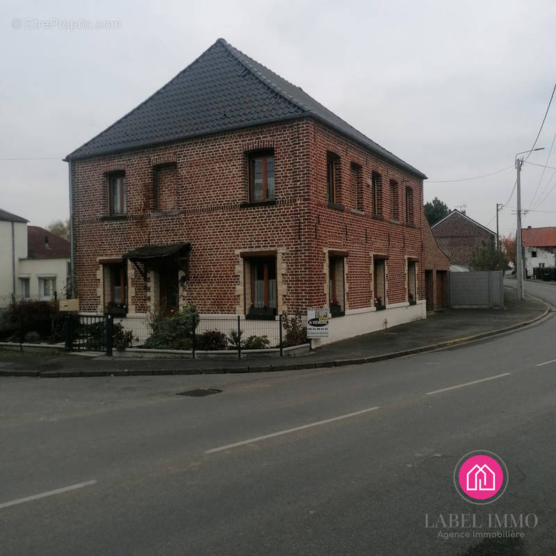 Maison à BRUILLE-SAINT-AMAND