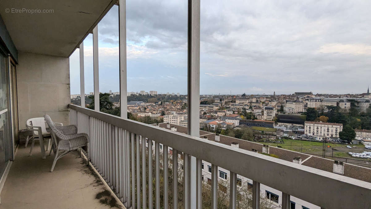 Appartement à POITIERS