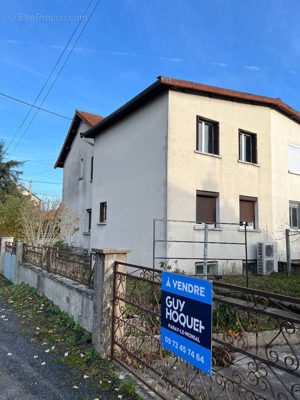 Maison à PARAY-LE-MONIAL