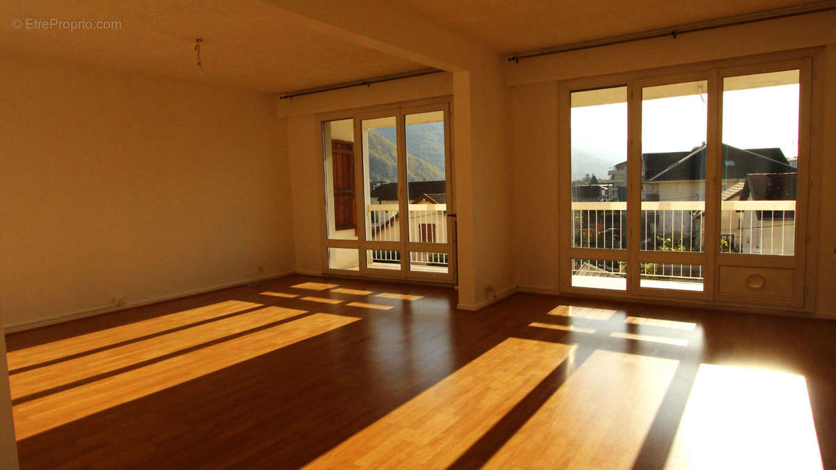 Appartement à ALBERTVILLE