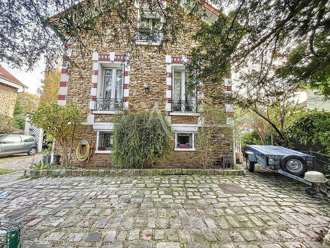 Maison à CHELLES