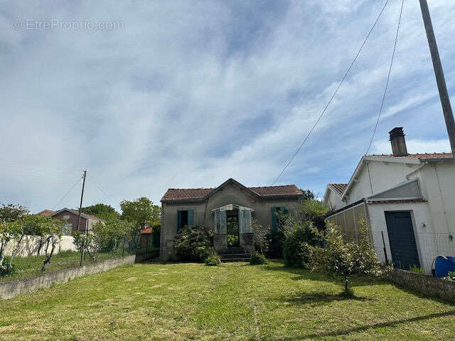 Maison à FOURAS