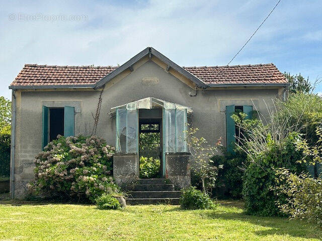 Maison à FOURAS