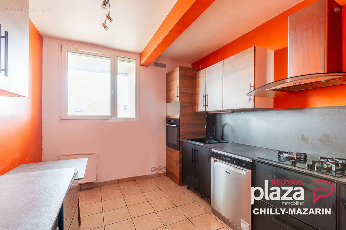 Appartement à CHILLY-MAZARIN