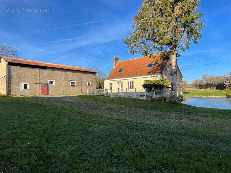 Maison à AUTHON-DU-PERCHE