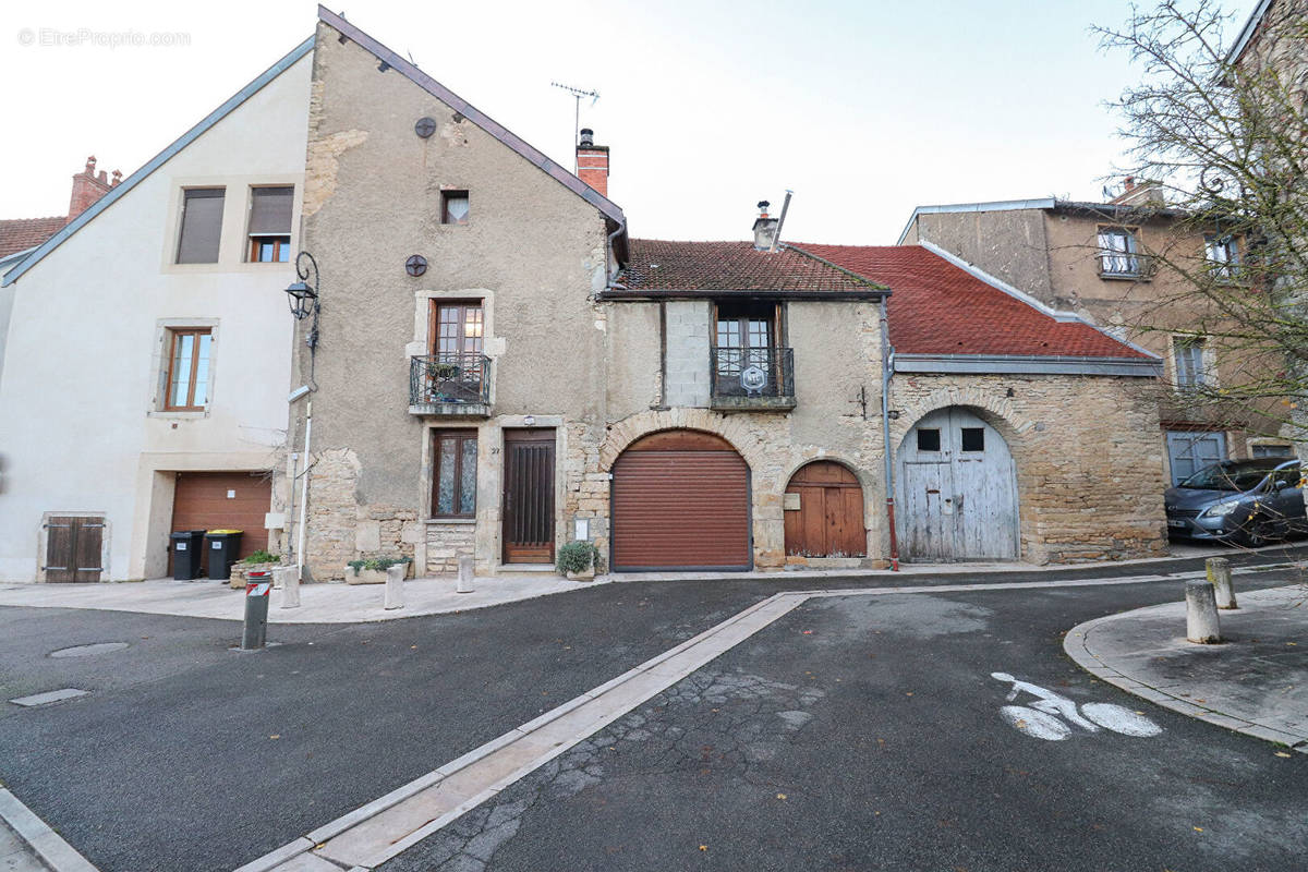 Maison à FONTAINE-LES-DIJON