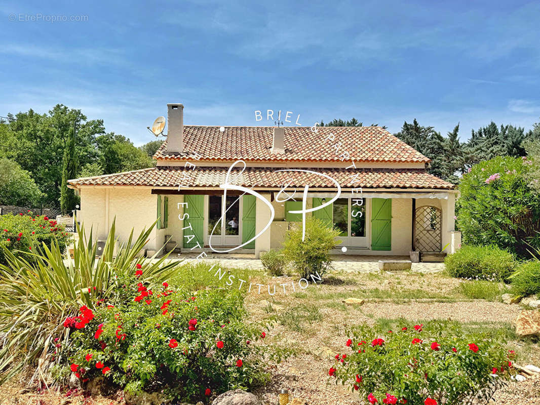 Maison à LORGUES