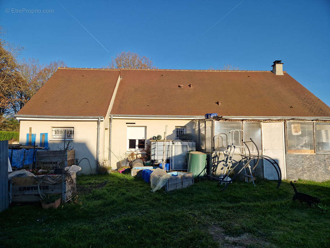 Maison à LA LOUPE