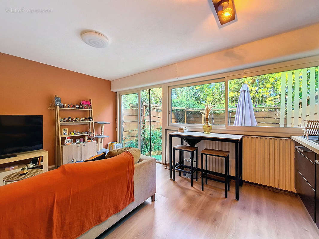 Appartement à PESSAC