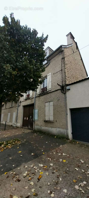 Appartement à RAMBOUILLET