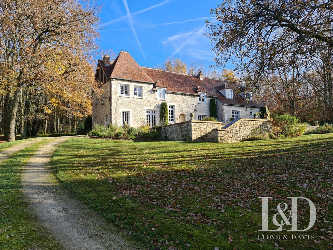 Maison à JANVILLE-SUR-JUINE