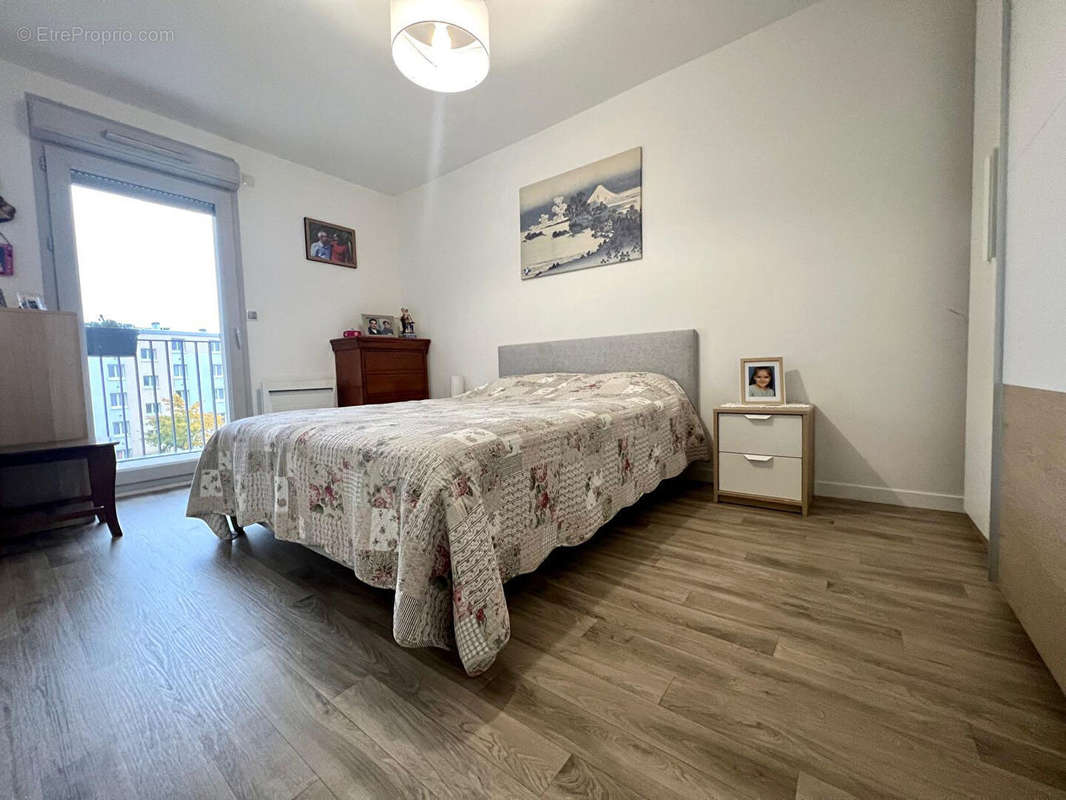 Appartement à SARTROUVILLE