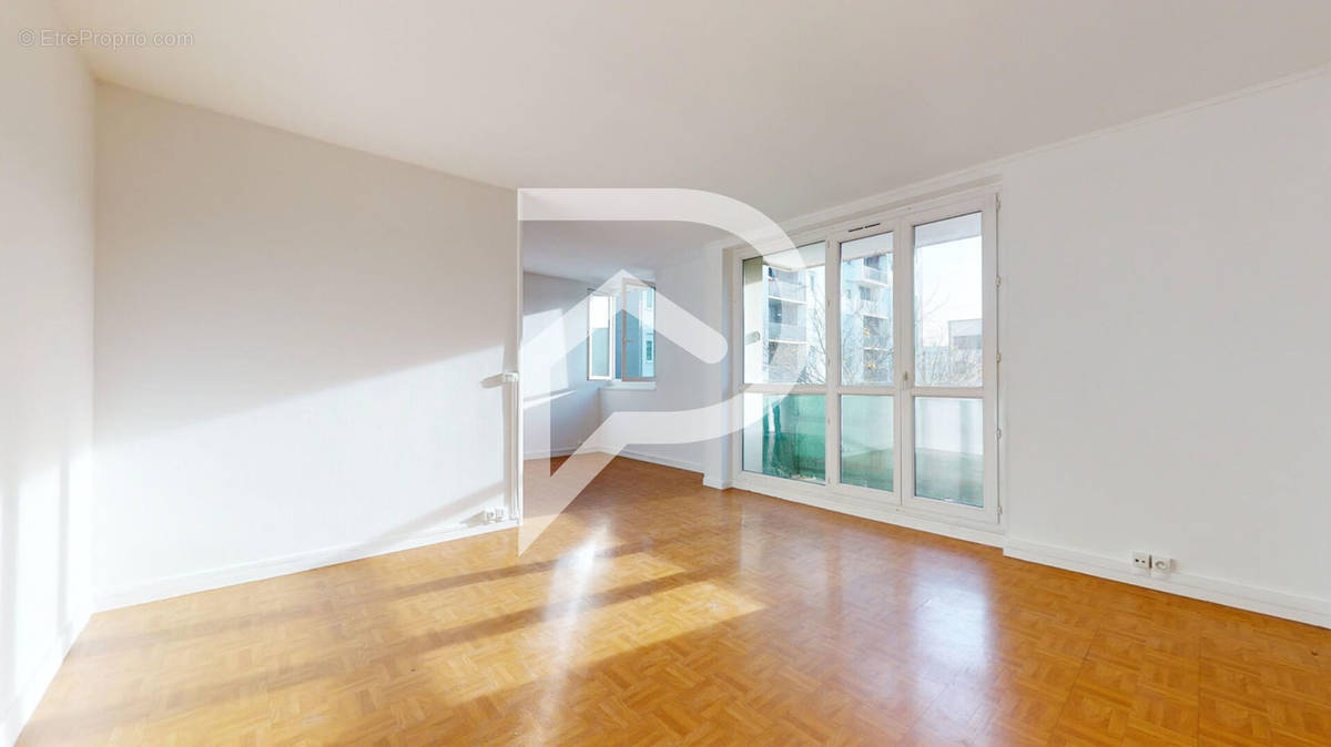 Appartement à ROSNY-SOUS-BOIS