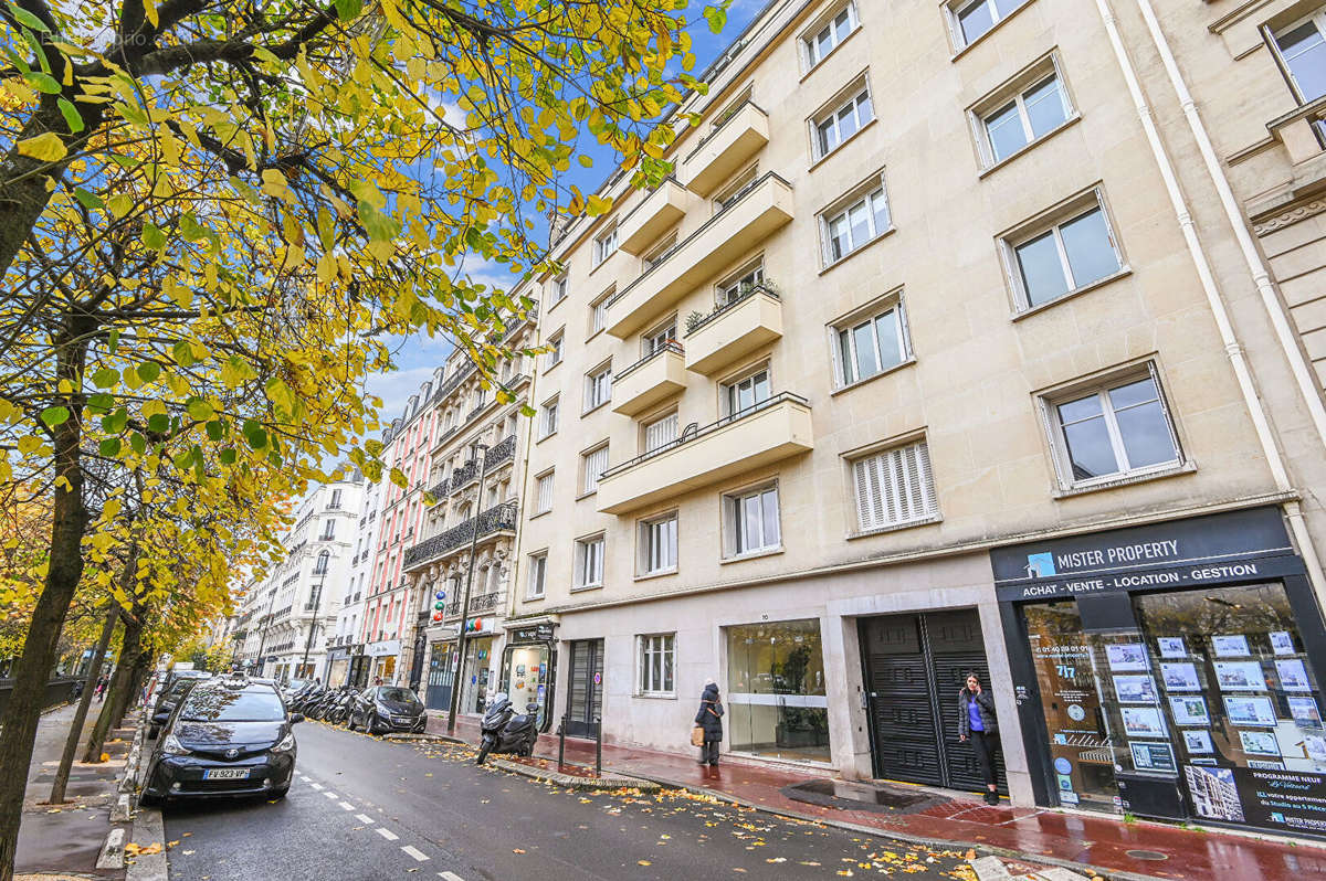 Appartement à LEVALLOIS-PERRET