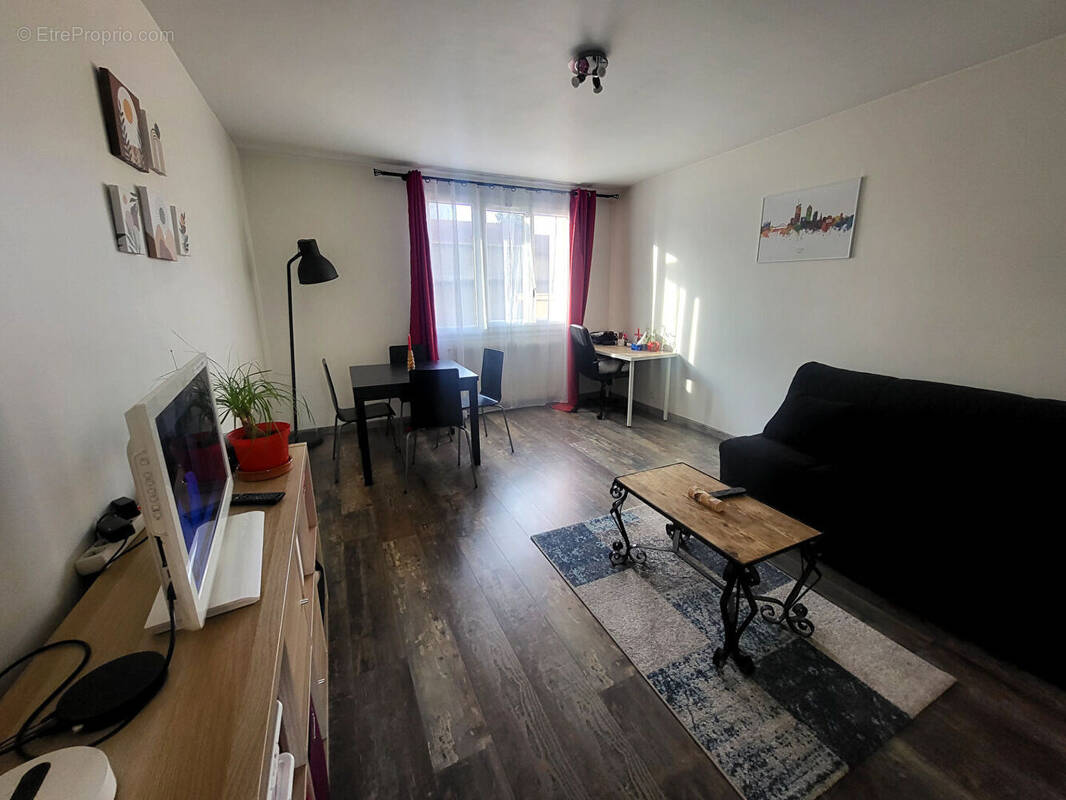 Appartement à BRON