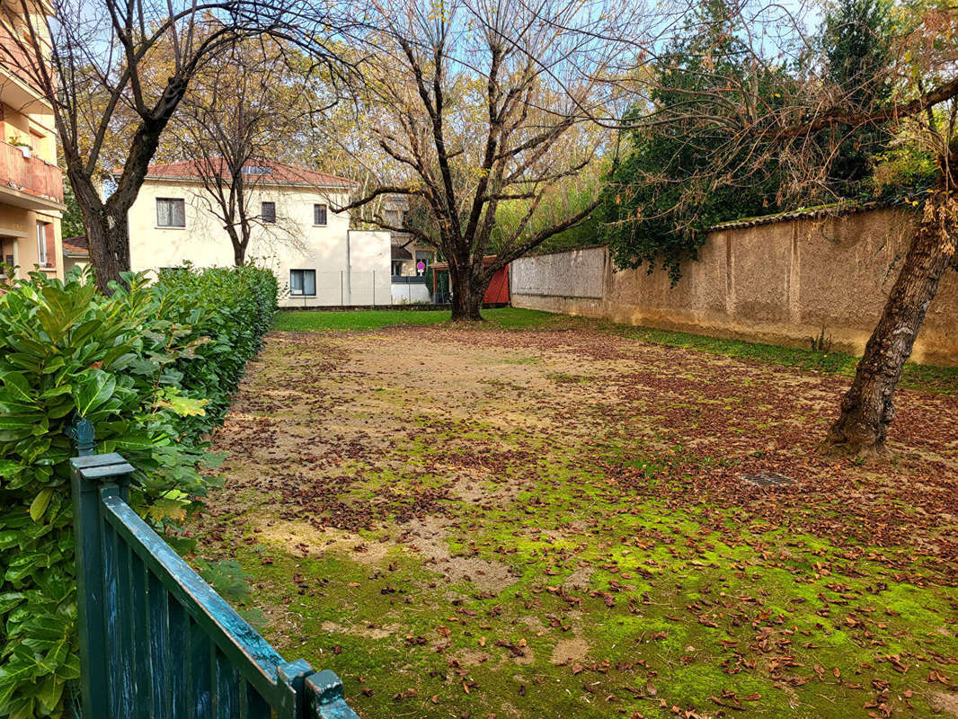 Appartement à BRON