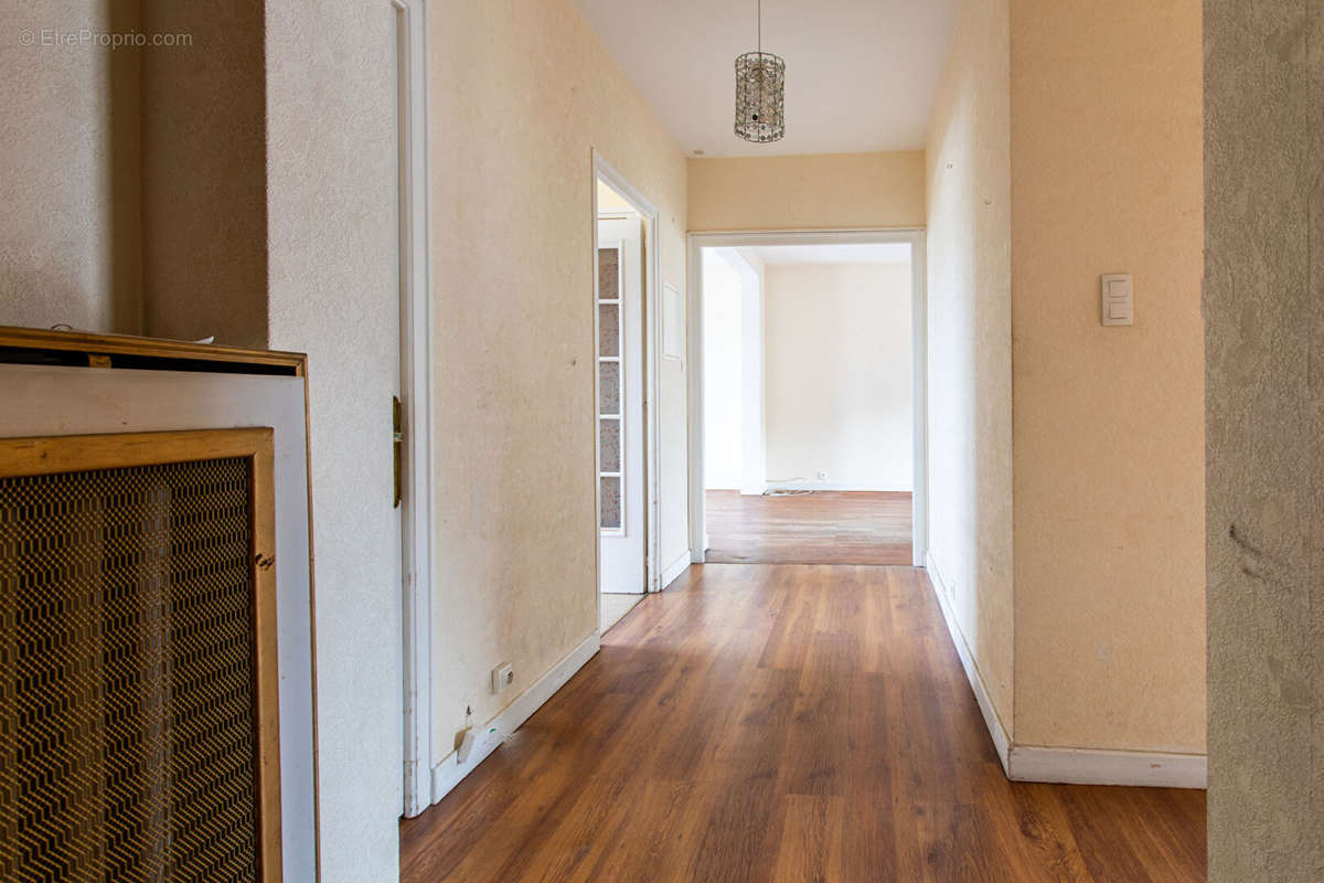 Appartement à AIX-LES-BAINS