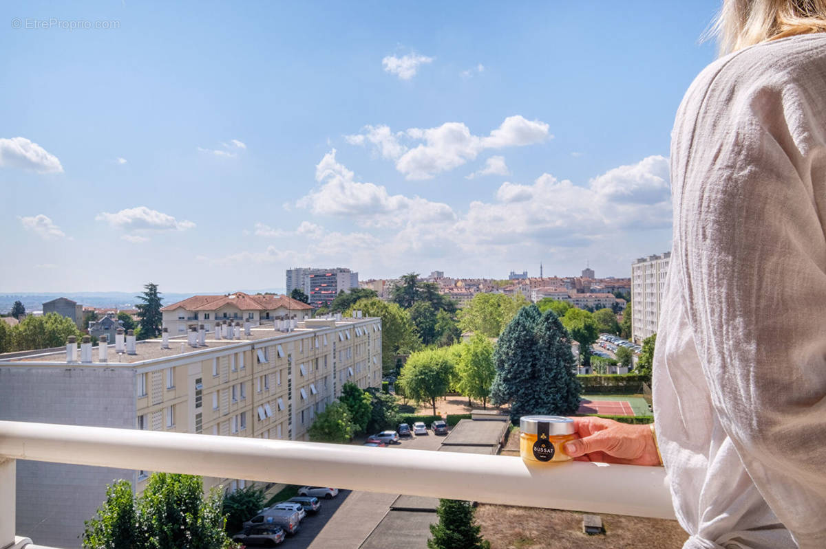 Appartement à CALUIRE-ET-CUIRE