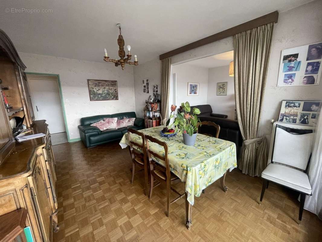 Appartement à ECHIROLLES