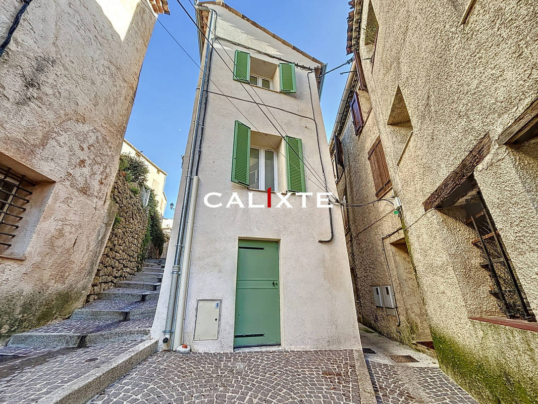 Appartement à FAYENCE