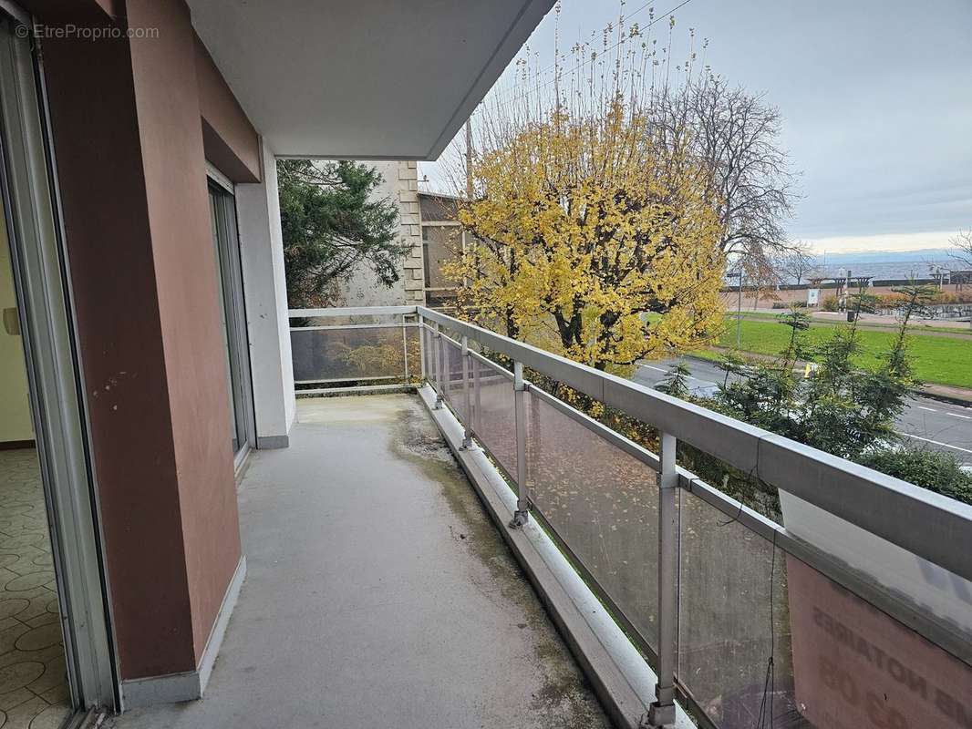 Appartement à EVIAN-LES-BAINS