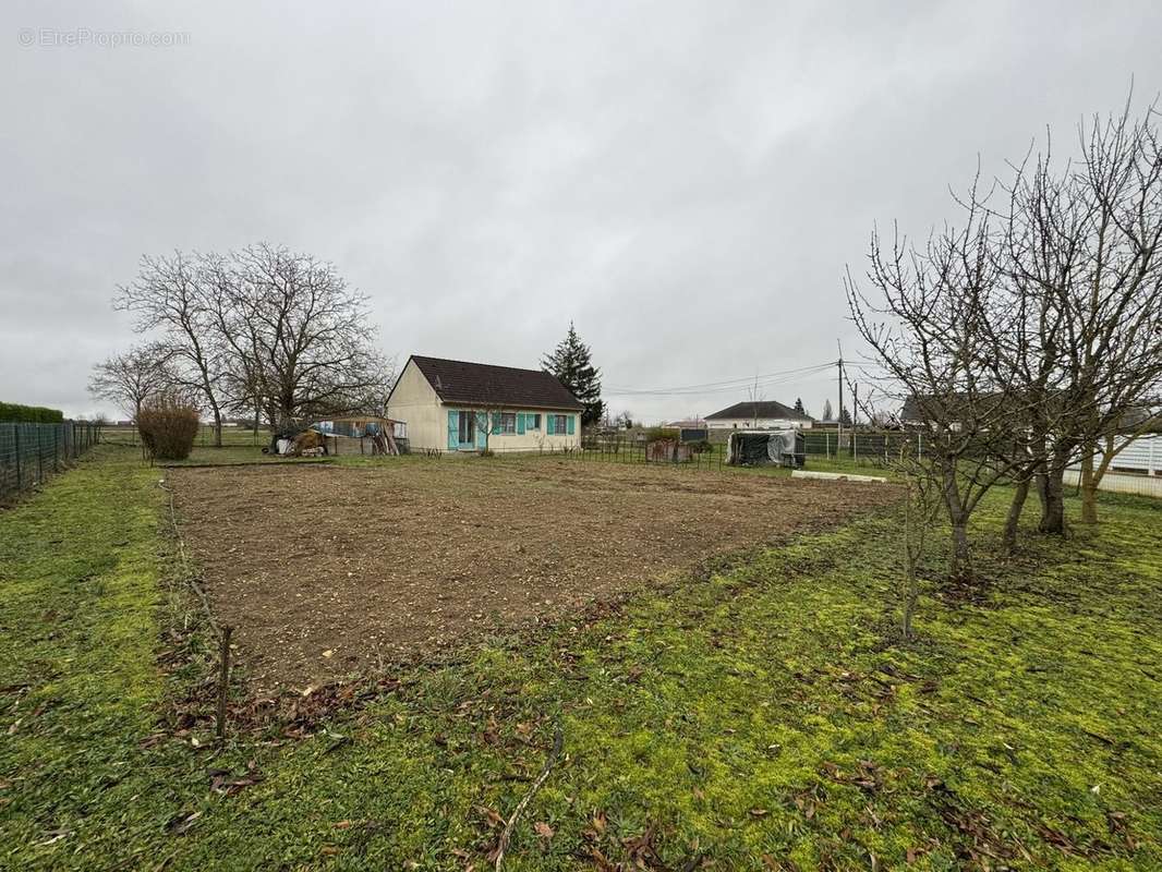 Maison à MERCEUIL