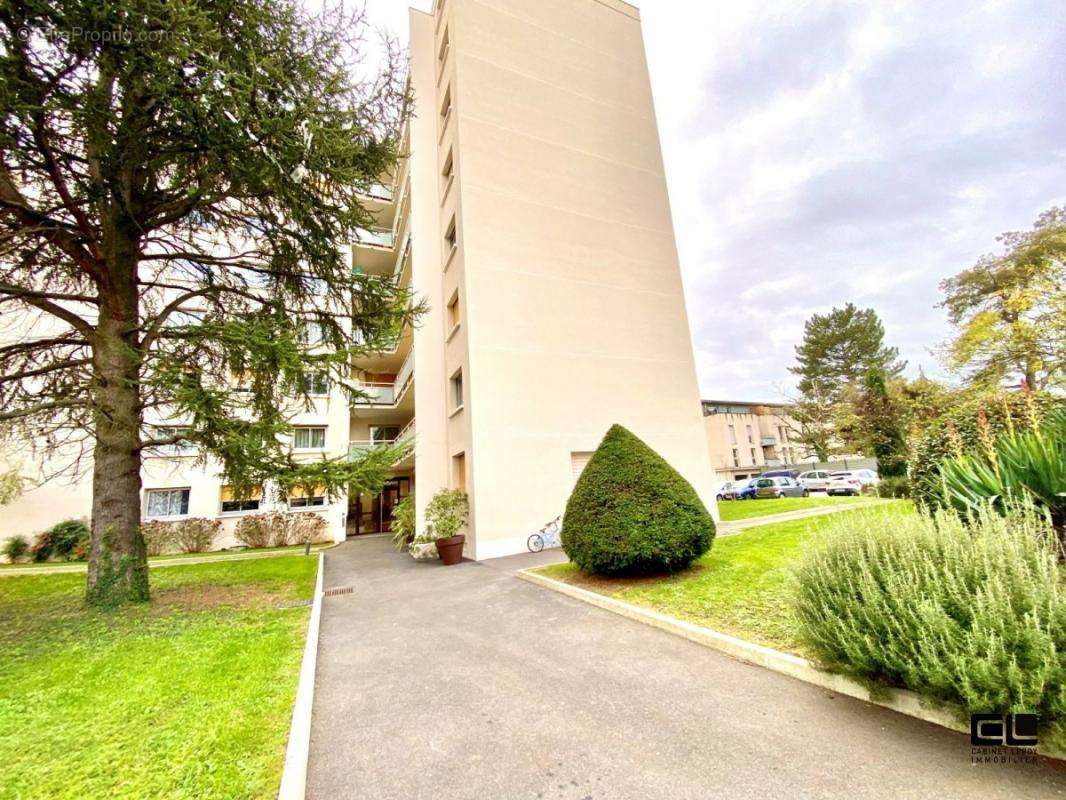 Appartement à VILLEURBANNE