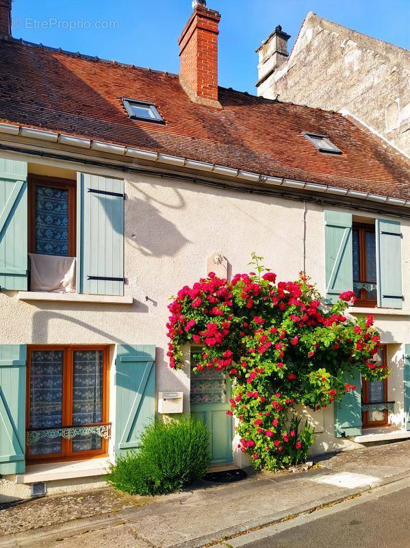 Maison à LIZY-SUR-OURCQ