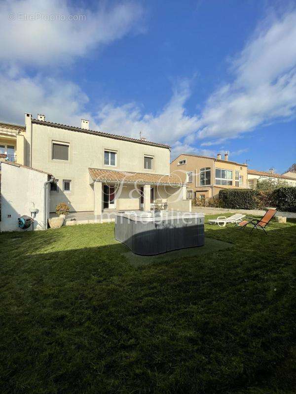 Maison à CAVAILLON