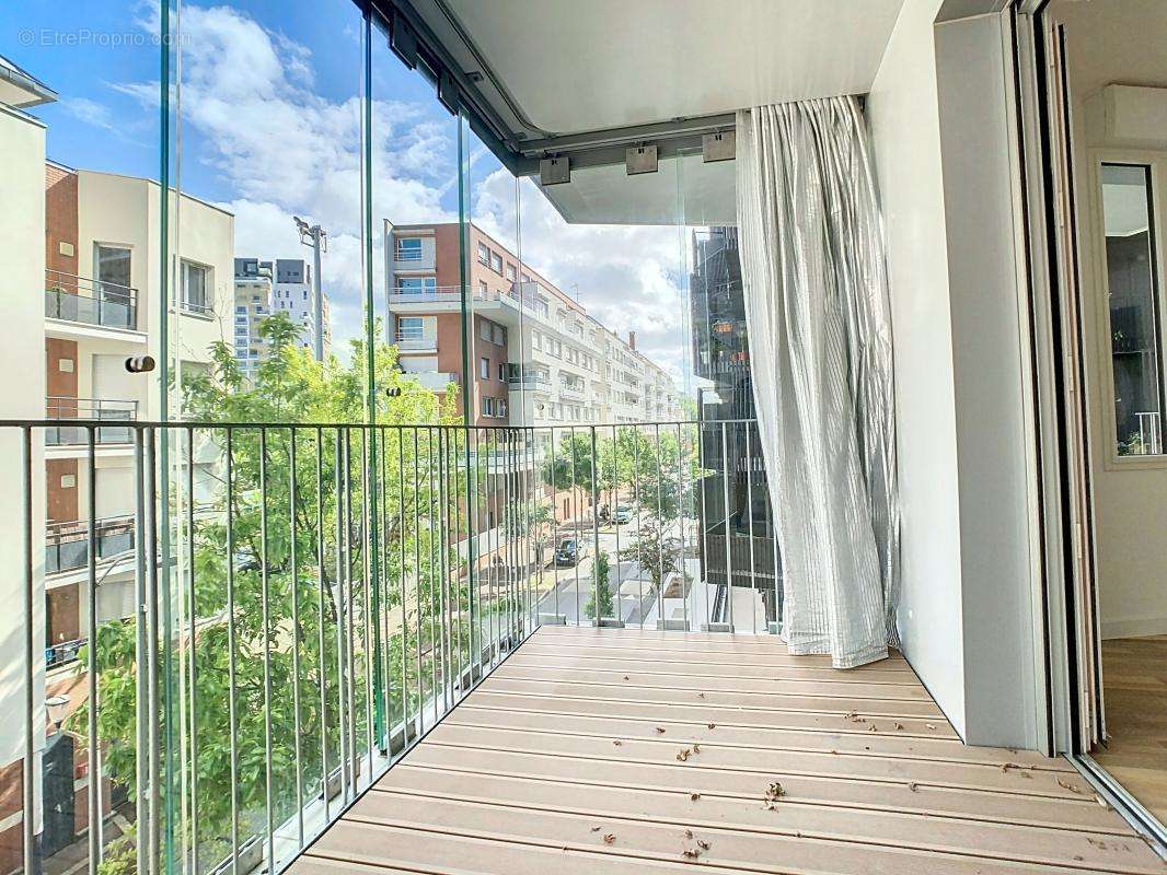 Appartement à ISSY-LES-MOULINEAUX