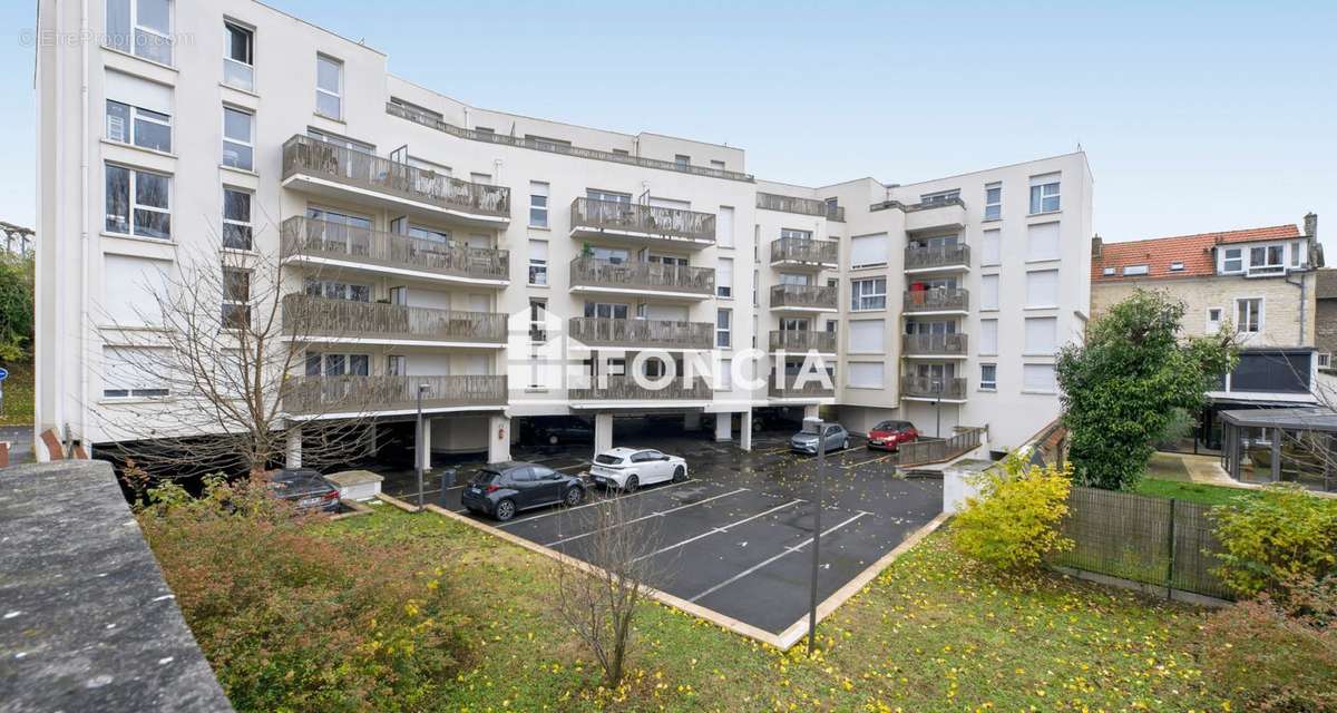 Appartement à SAINT-OUEN-L&#039;AUMONE