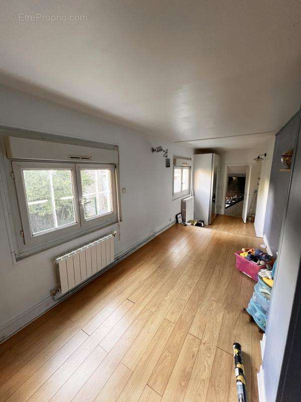 Appartement à MAISONS-ALFORT