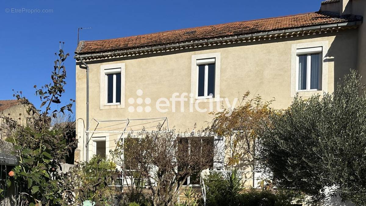 Maison à BAGNOLS-SUR-CEZE