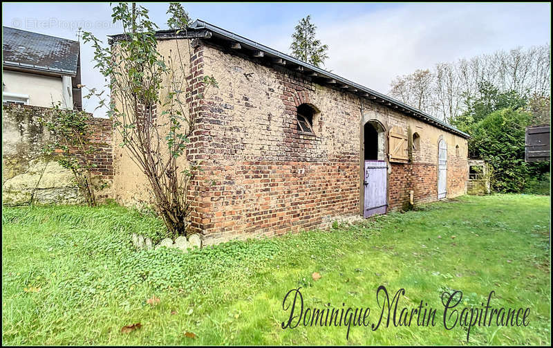 Appartement à LA CHARTRE-SUR-LE-LOIR