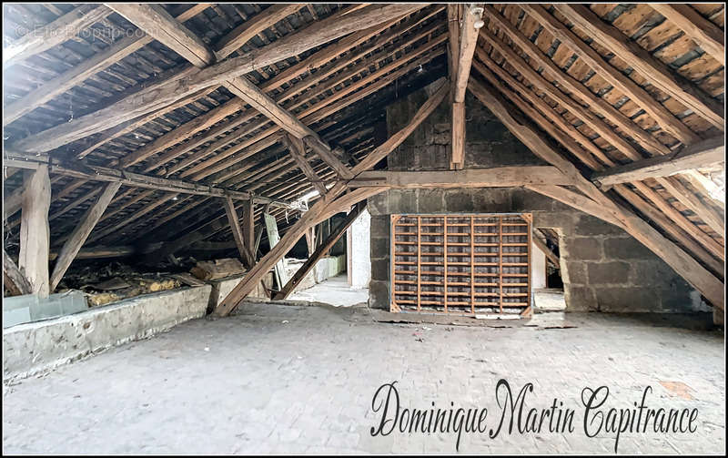 Appartement à LA CHARTRE-SUR-LE-LOIR