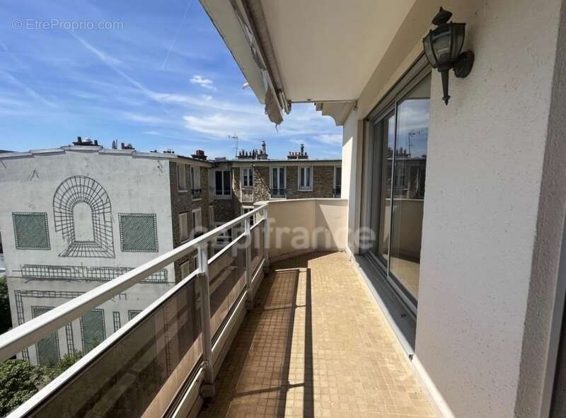 Appartement à NOGENT-SUR-MARNE