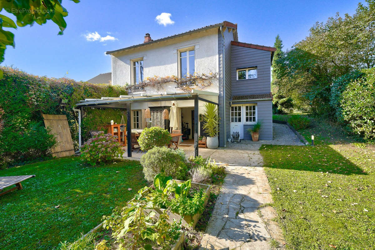 Maison à EPINAY-SUR-ORGE