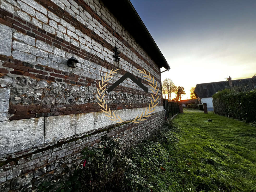 Maison à ANGERVILLE-L&#039;ORCHER