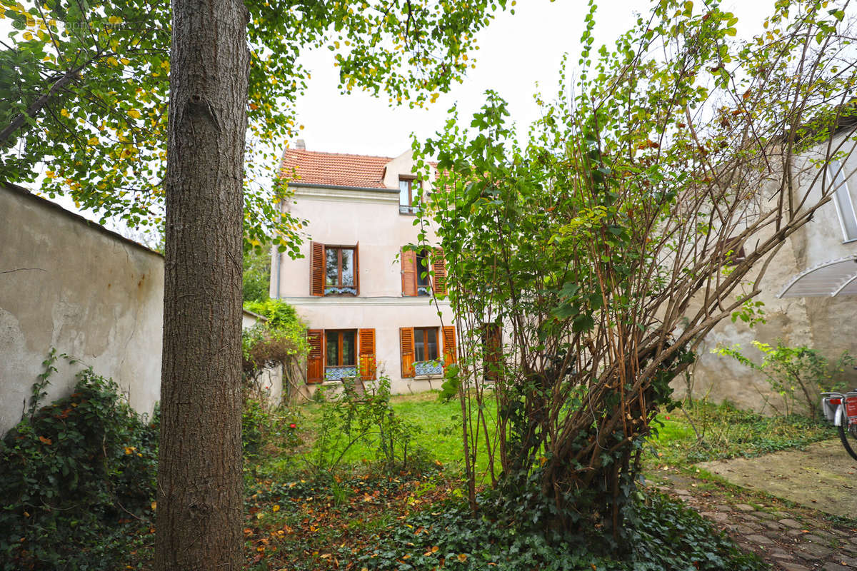 Maison à MONTREUIL