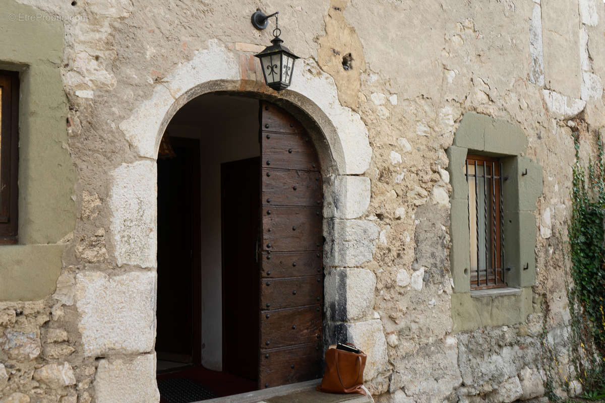 Maison à SERRIERES-EN-CHAUTAGNE